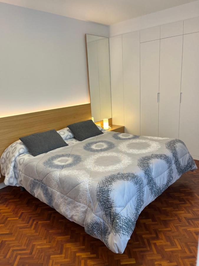 Hostal Charo II Santiago de Compostela Bagian luar foto