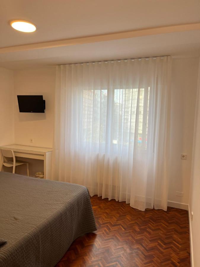 Hostal Charo II Santiago de Compostela Bagian luar foto